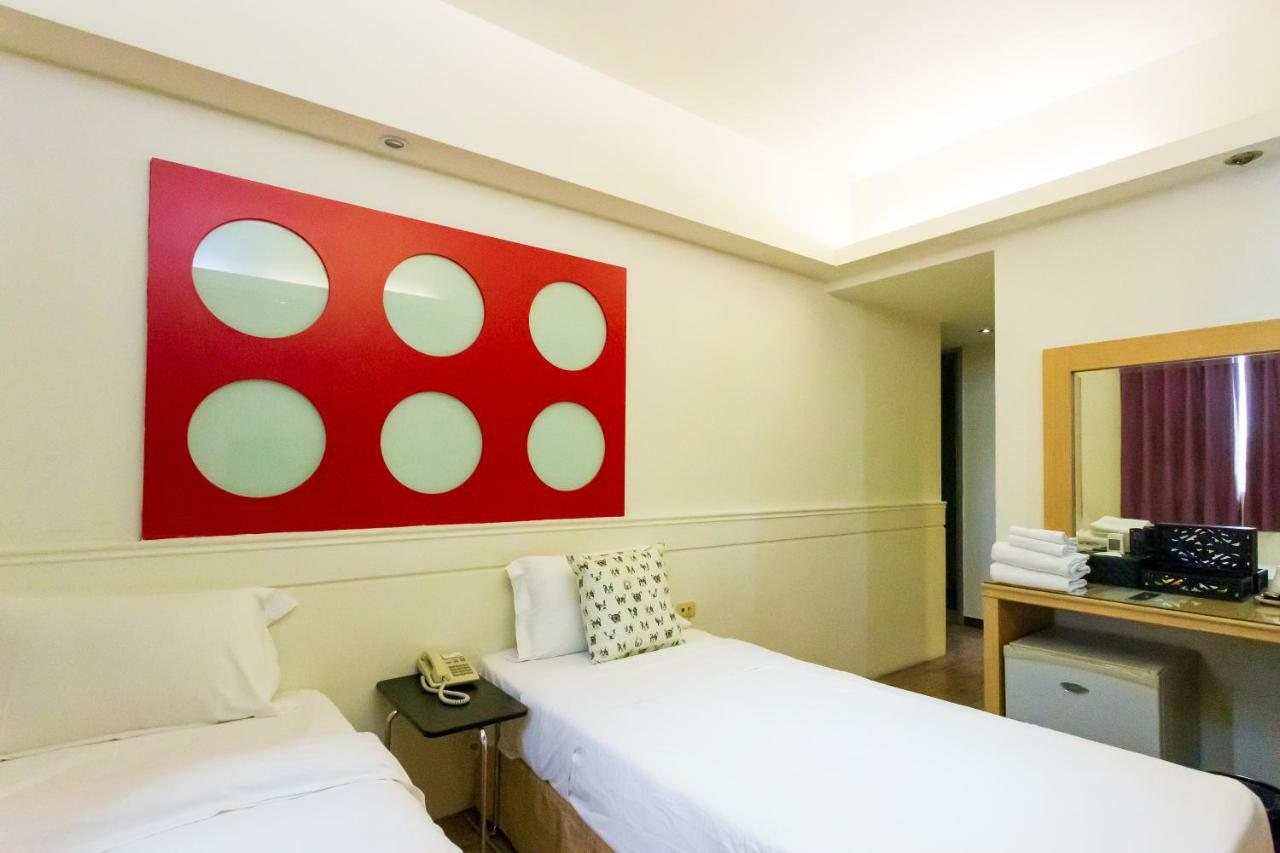 Newrise Hotel Kaohsiung Zewnętrze zdjęcie